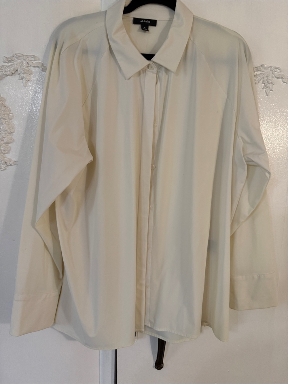 Alfani Ivory Button-Front Long Sleeve Tunic XL